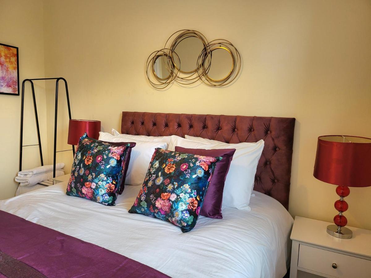 4 Bedrooms Apartment By Sensational Stay Short Lets & Serviced Accommodation EDI Kültér fotó