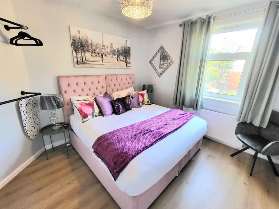 4 Bedrooms Apartment By Sensational Stay Short Lets & Serviced Accommodation EDI Kültér fotó